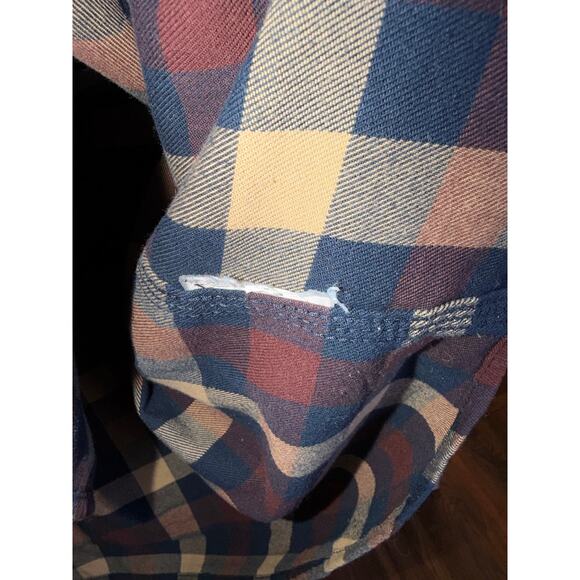 Carhartt Relaxed Fit Plaid Flannel Shirt Navy Maroon Tan Men's Size L - Picture 5 of 5